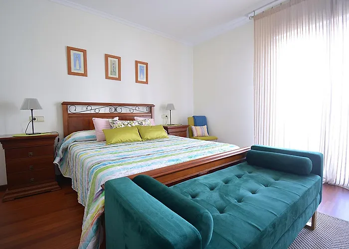 Con Terraza En El Entorno De